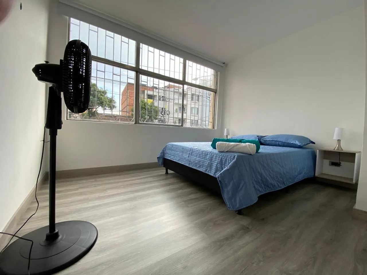 Comodo Apto En Laureles Medellin Apartment